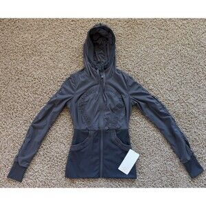 Lululemon Dance Studio III Jacket Womens Size 6 Reversible Gray  NWT